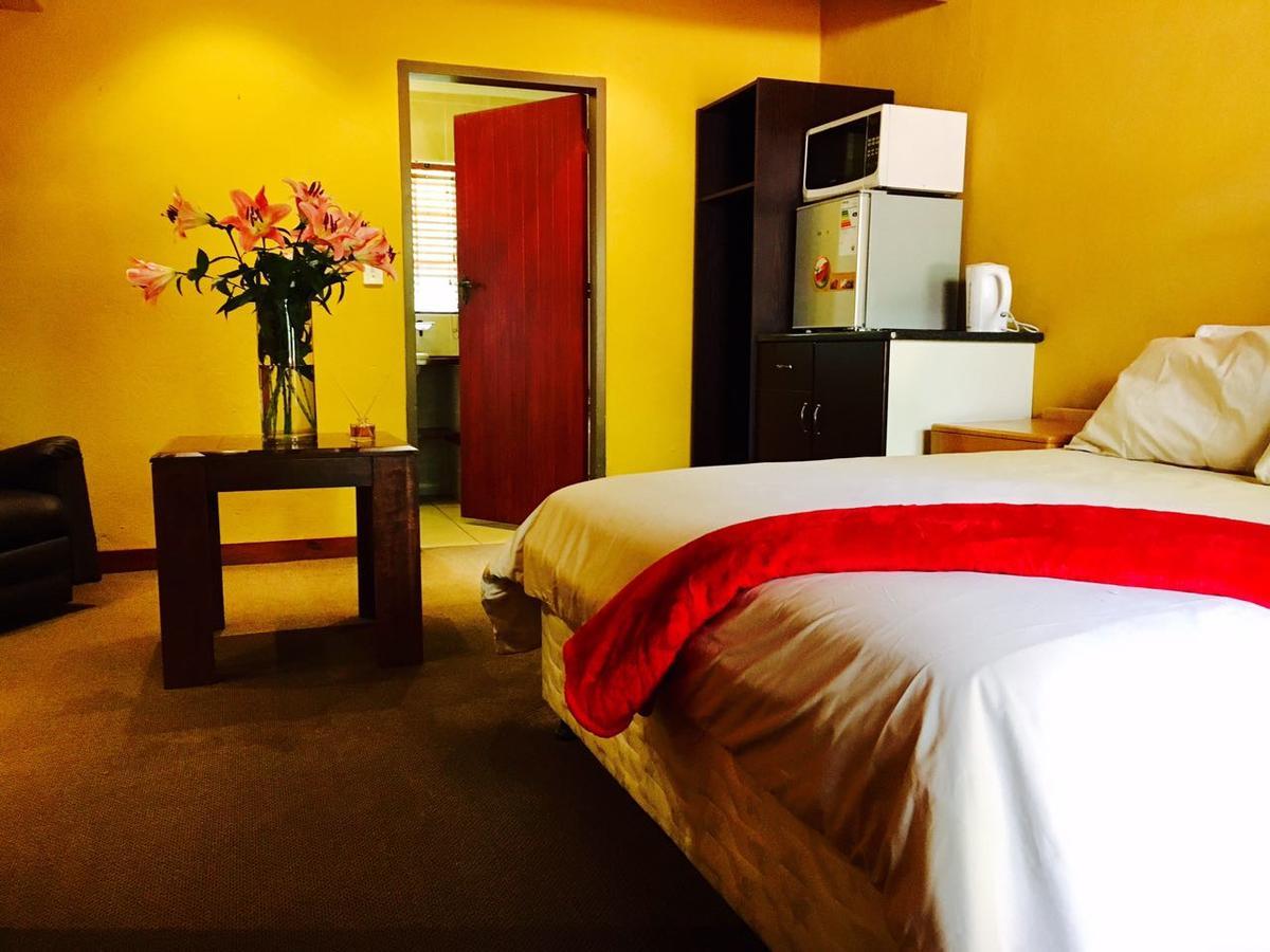 The Rivonia River Lodge 요하네스버그 외부 사진