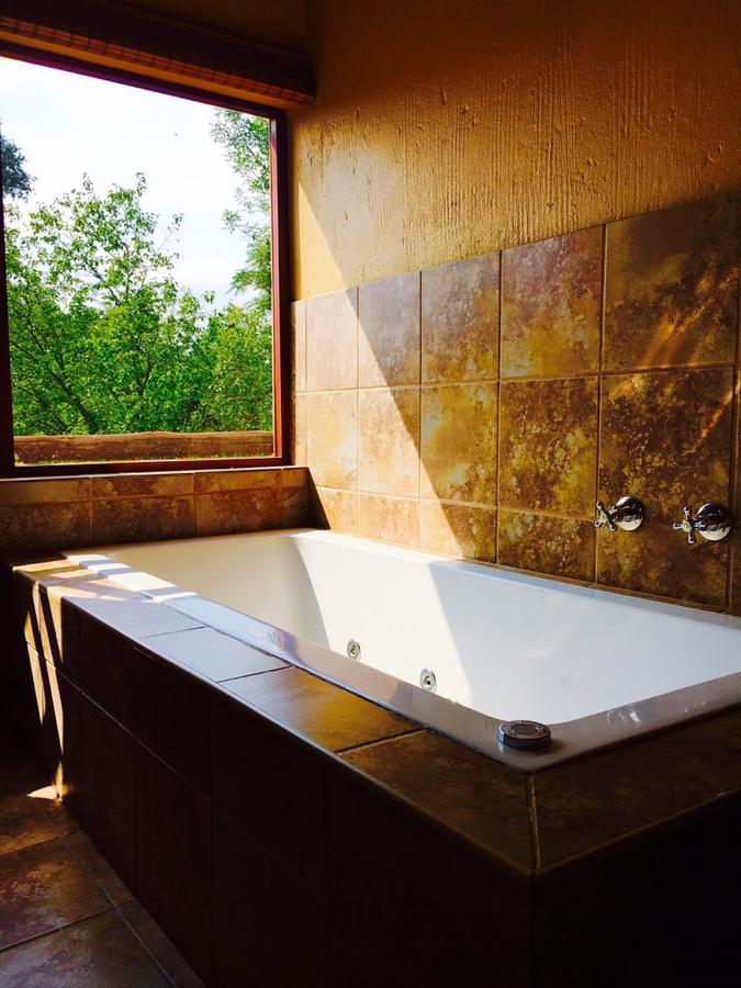 The Rivonia River Lodge 요하네스버그 외부 사진